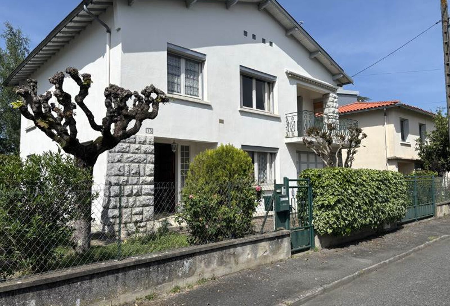 Maison de ville de 5 pièces principales — photo 1