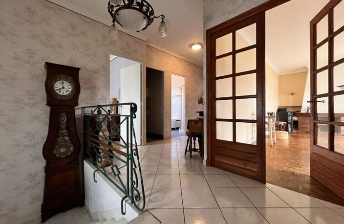 Maison de ville de 5 pièces principales — photo 3