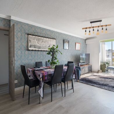 Appartement 4 pièces 325113 €