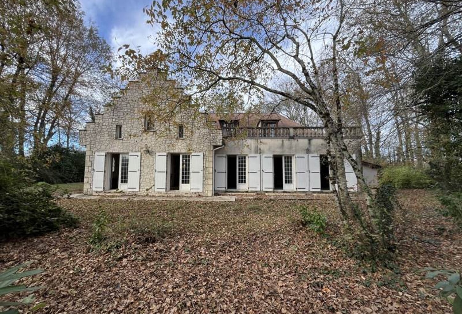 Traditionnelle de 8 pièces principales — photo 1