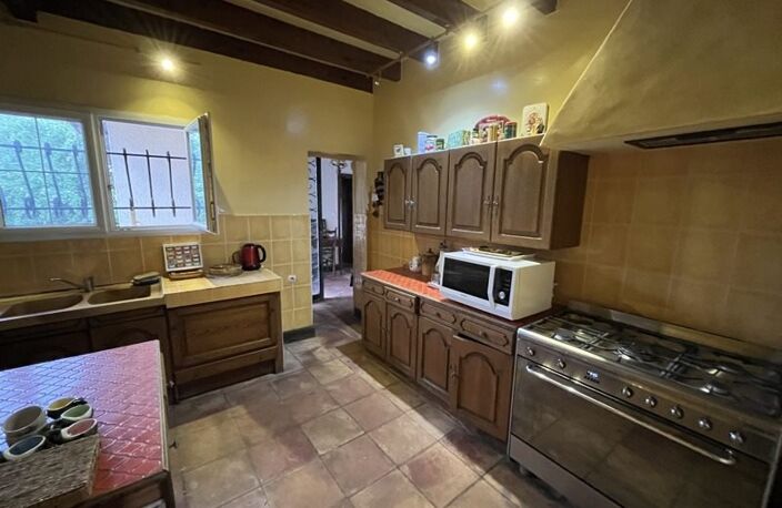 Traditionnelle de 8 pièces principales — photo 3