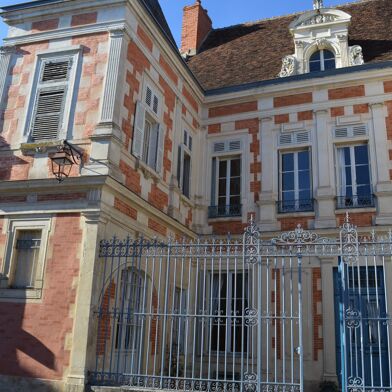 Maison 12 pièces 690000 €
