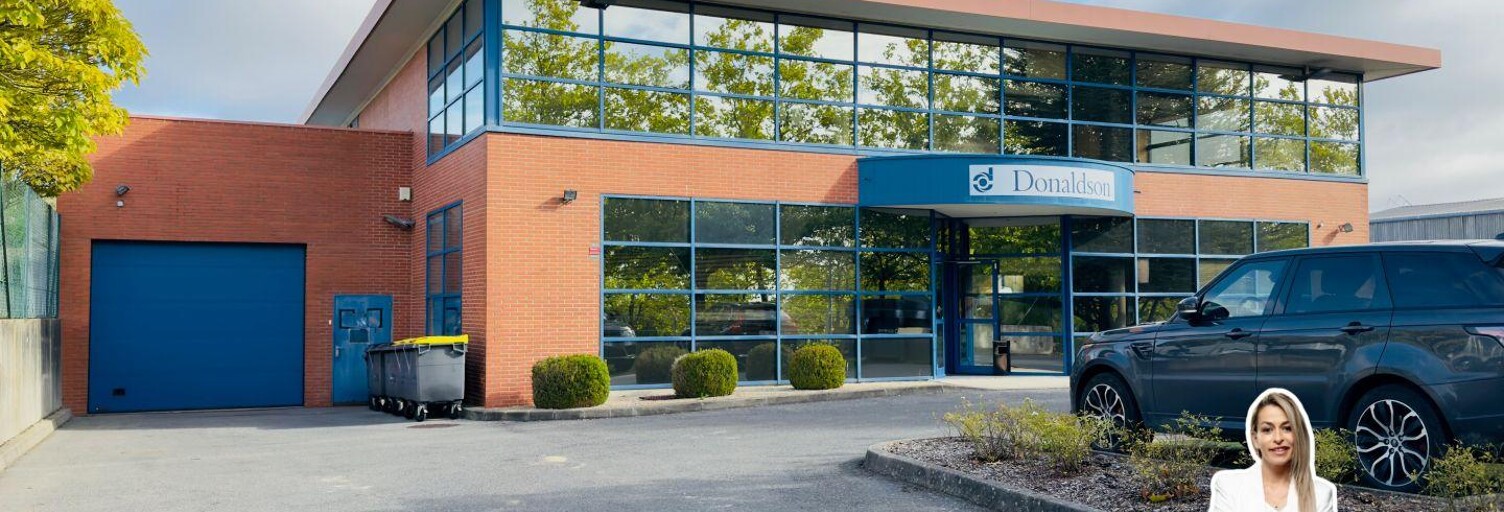 Bureau  867 m² à louer à Vigny (95450)