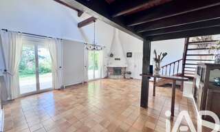 Maison 7 Pièces 183 m² à vendre à Saint-Paul-en-Cornillon (42240)