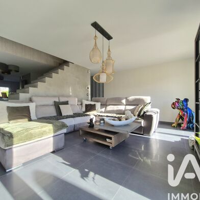 Maison 5 pièces 248000 €