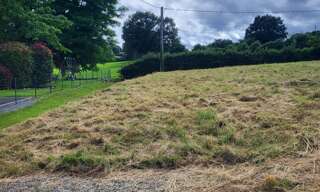 Terrain  933 m² à vendre à Saint-Pierre-sur-Orthe (53160)