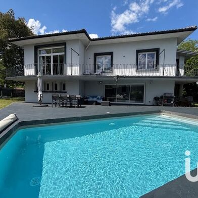 Maison 9 pièces 740000 €