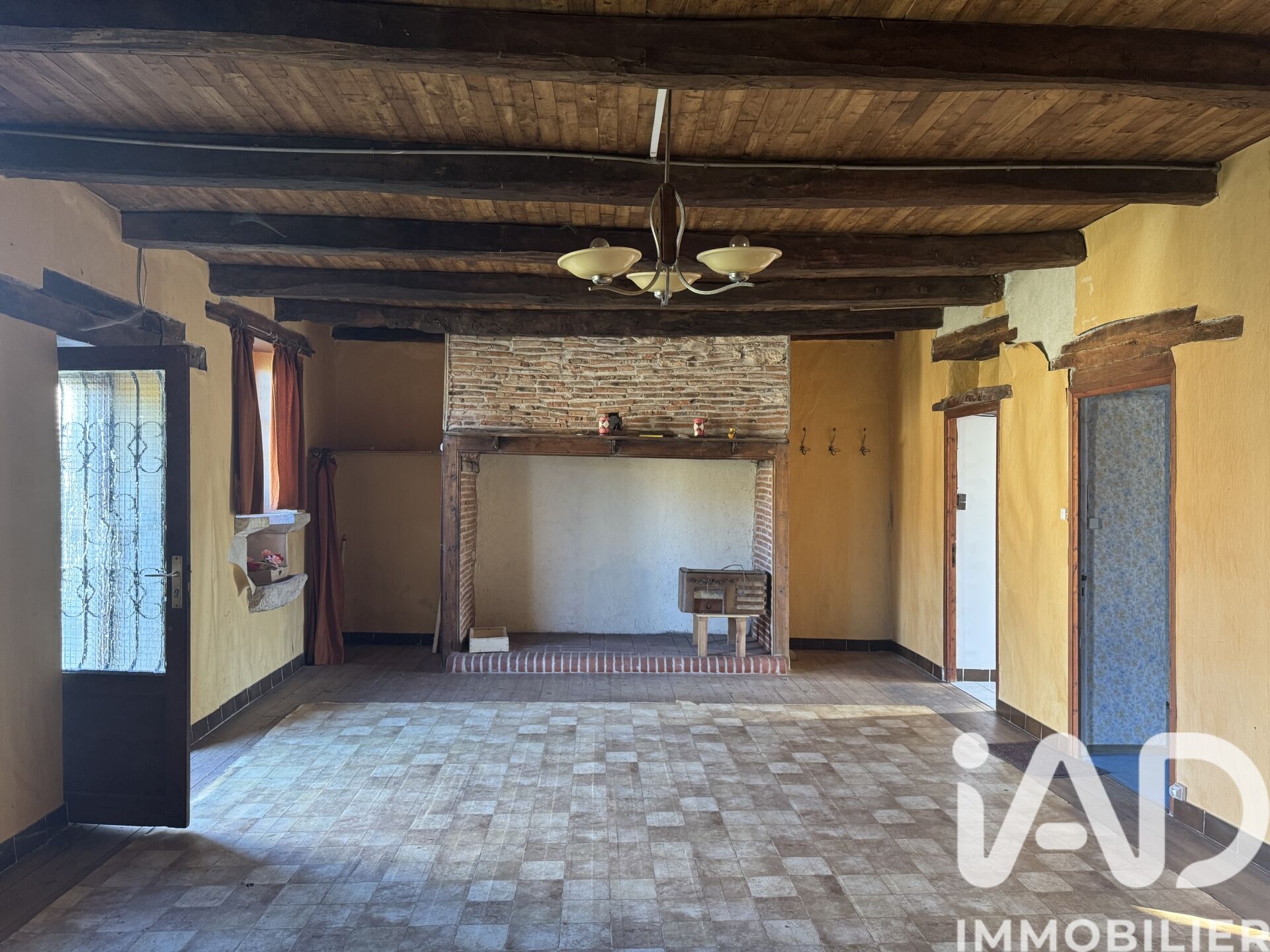 Saint-Gery-Vers - 75m² - 6p. - 3ch.