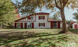 Maison 6 Pièces 229 m² à vendre à Urt (64240)