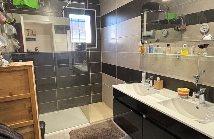 Vente Maison/villa 4 pièces — photo 5