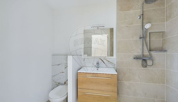 Villa / Maison 6 pièces  à vendre Saint-Laurent-de-la-Prée 17450