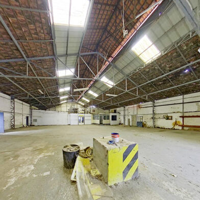 Local industriel  1350000 €