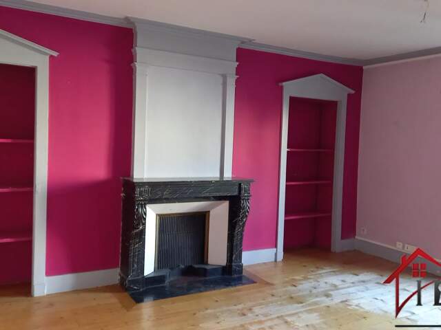 Plateau - Local Professionnel - Appartement — photo du bien
