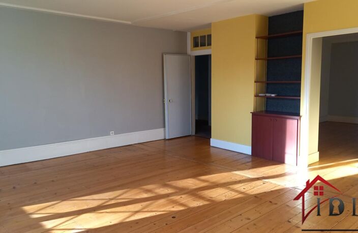 Plateau - Local Professionnel - Appartement — photo 3