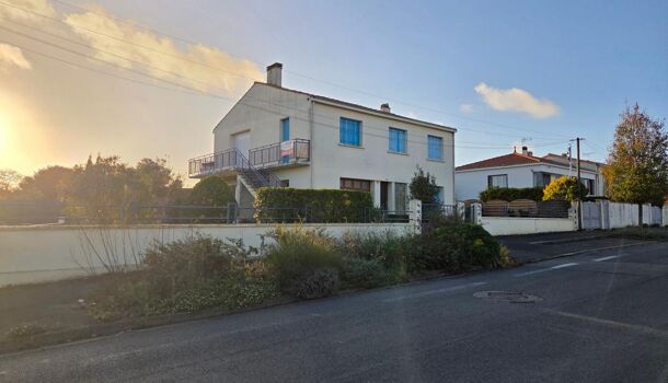 Villa / Maison 6 pièces  à vendre Rochefort 17300