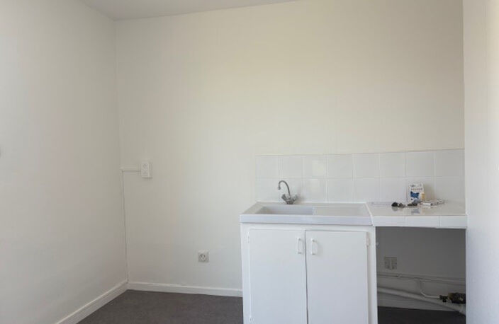 Leasing Appartement 2  pièces 50 m² La Châtre — photo 3