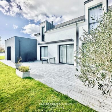 Maison 6 pièces 623500 €