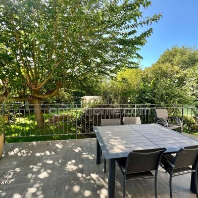 Maison 6 pièces 245000 €