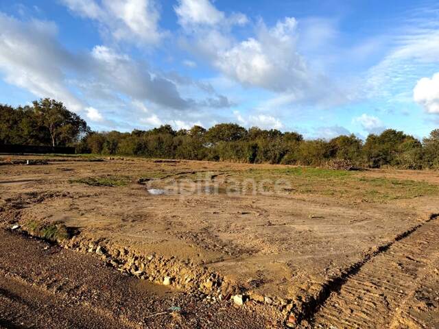 Terrain à vendre  SAINT URBAIN (85) — photo du bien