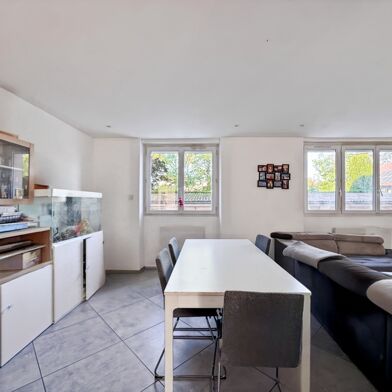 Appartement 3 pièces 129000 €