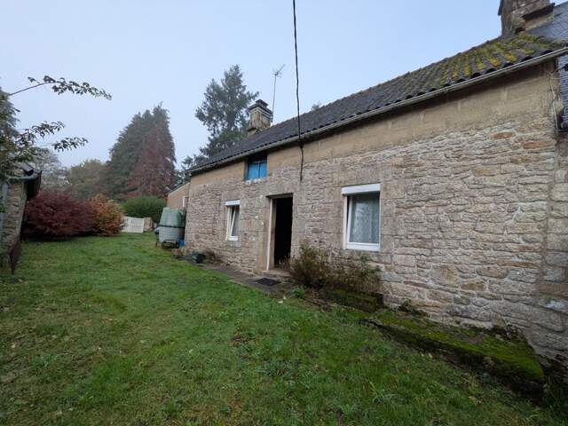 BUBRY MAISON À RÉNOVER DE 3 PIÈCES D'UNE SURFACE DE 95M² AVEC 5 DÉPENDANCES DE 285M² AU TOTAL PARCELLE DE 4810M² — photo du bien