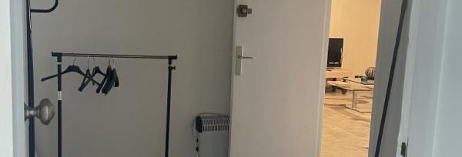 Appartement 1 Pièce 35 m² à louer à Cagnes-sur-Mer (06800)