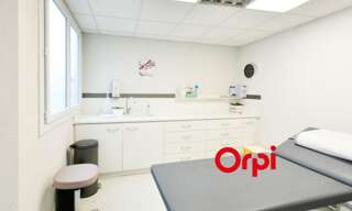 Bureau  160 m² à vendre à Oullins-Pierre-Bénite (69600)