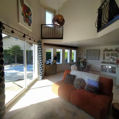 Maison 4 pièces 525000 €