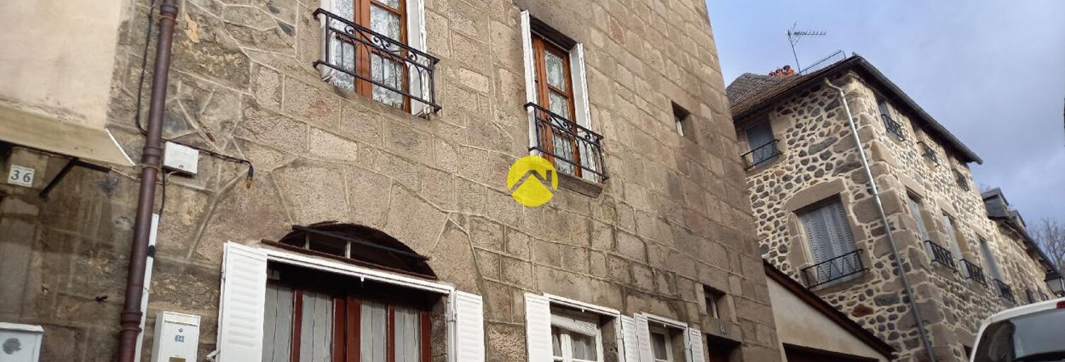 Maison 4 Pièces 92 m² à vendre à Murat (15300)