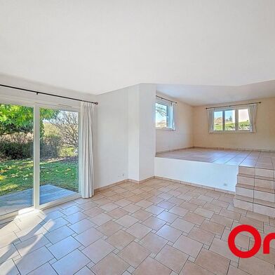 Maison 4 pièces 590000 €