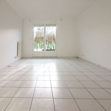 Appartement 2 pièces 890 €