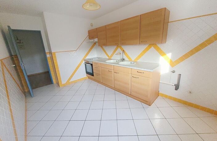Appartement À Vendre — photo 2