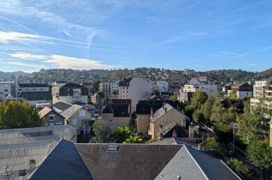 Appartement 4 pièces 275000 €