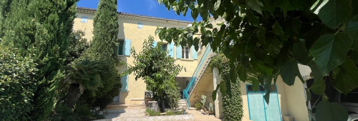 Maison 10 Pièces 210 m² à vendre à Uzès (30700)