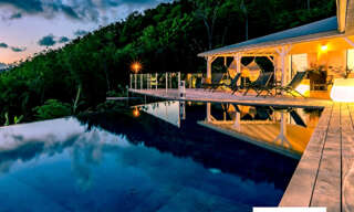 Maison 10 Pièces 202 m² à vendre à Bouillante (97125)