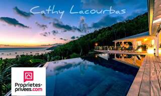 Maison 10 Pièces 225 m² à vendre à Bouillante (97125)