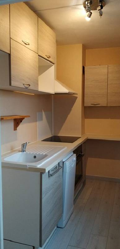 Photo Location T1 28 m² à Nuits-Saint-Georges 467 ¤ CC /mois image 2/3