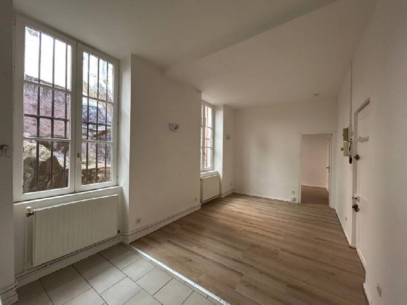 Location T2 30 m² à Lyon 1 581 ¤ CC /mois