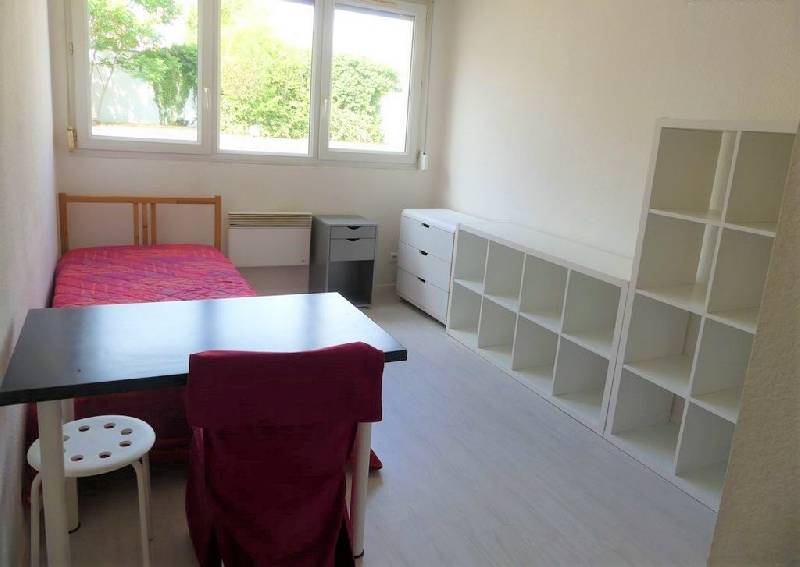 Photo Location Studio 18 m² à Dijon 399 ¤ CC /mois image 2/3