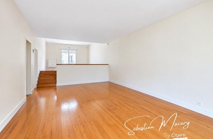Chartrons : maison familiale avec garage et T2 indépendant — photo 2