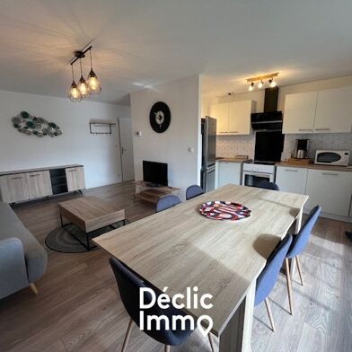 Appartement 3 pièces 895 €