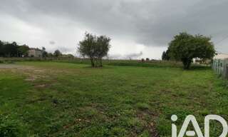 Terrain  971 m² à vendre à Sainte-Croix-du-Mont (33410)