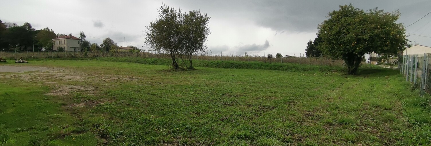 Terrain  971 m² à vendre à Sainte-Croix-du-Mont (33410)