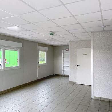 Commerce  440000 €