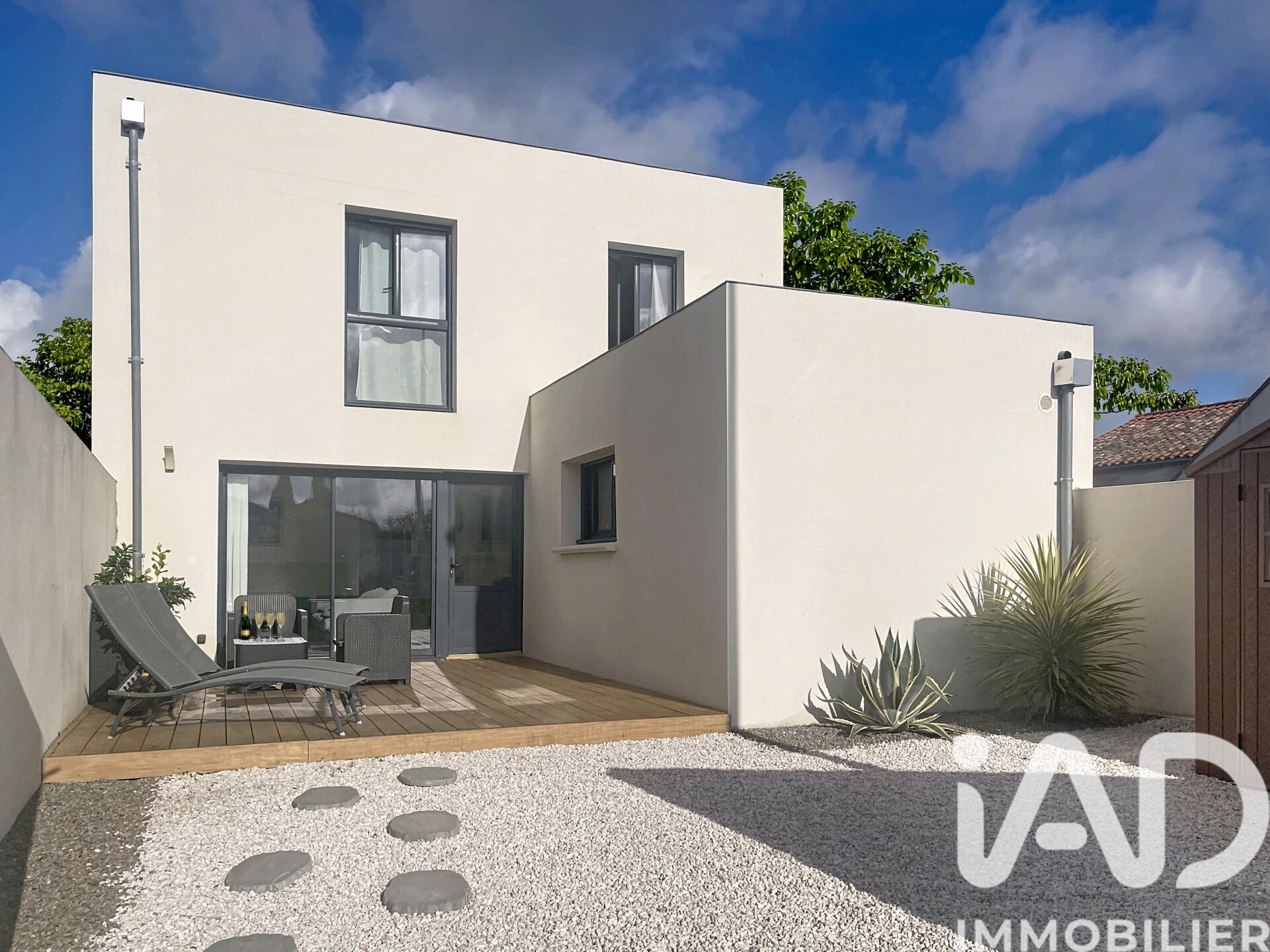 Angliers - 88m² - 4p. - 3ch.