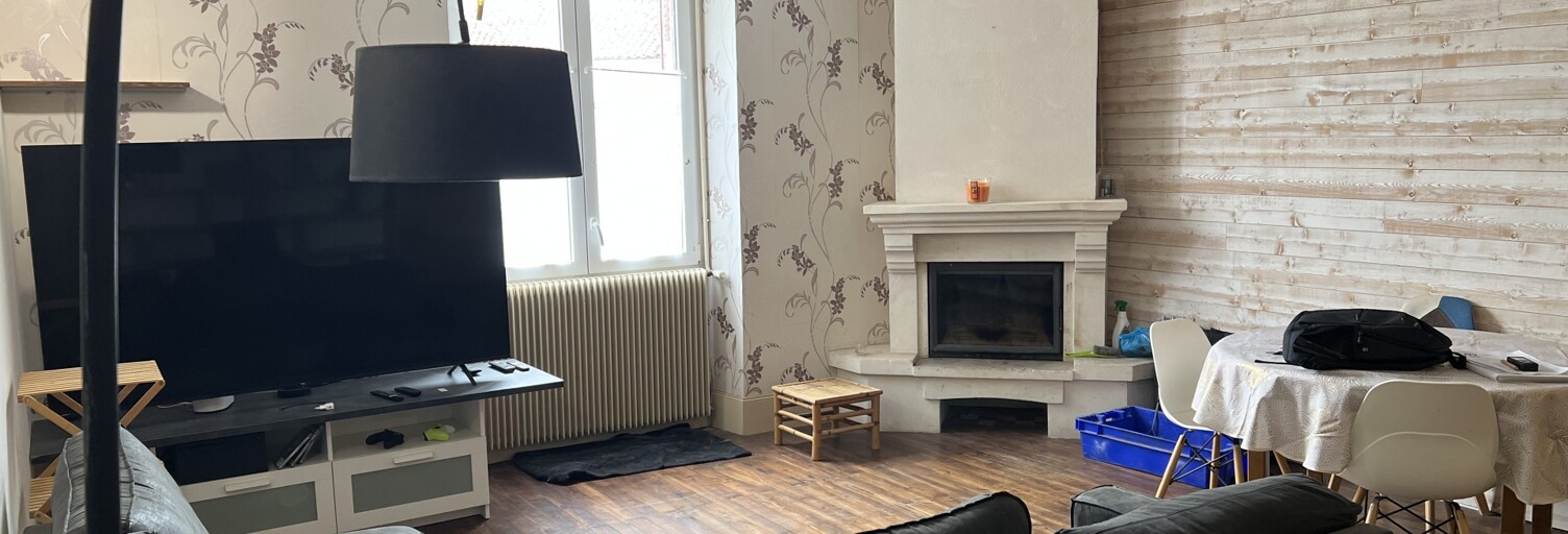 Maison 7 Pièces 236 m² à vendre à Voulême (86400)