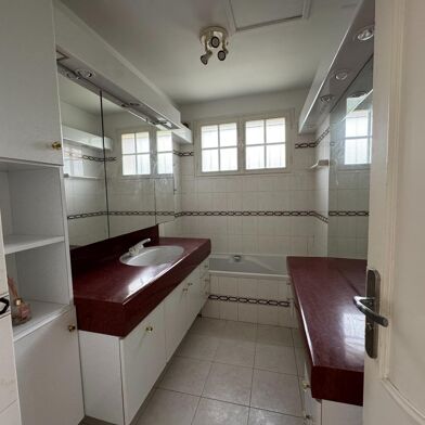 Maison 5 pièces 399000 €