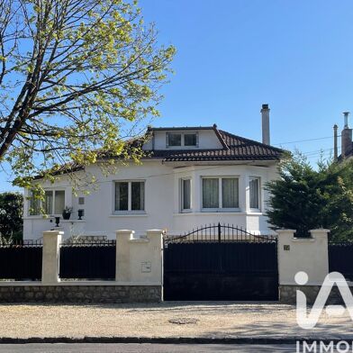 Maison 8 pièces 599000 €