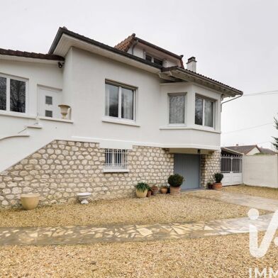 Maison 8 pièces 599000 €