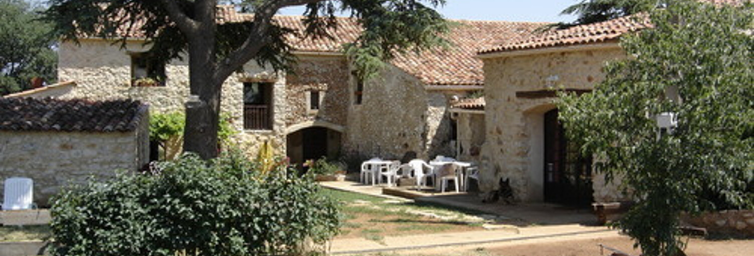 Maison 20 Pièces 465 m² à vendre à Quinson (04500)